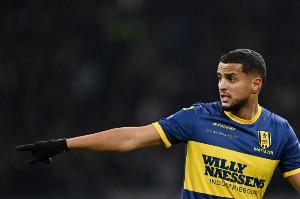 记者：巴塞尔、根特、萨索洛有意23岁荷兰中场伊哈塔伦