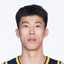 李英博